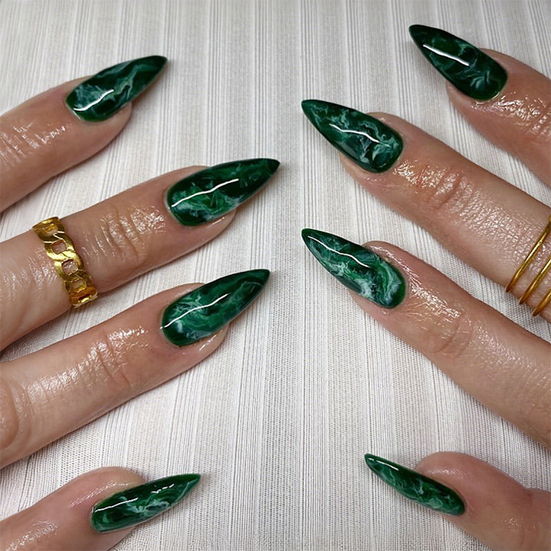 24 Adet Gül Kırmızısı Kedi Göz - Nail Art Zebra Design incelemesi ve fiyatı