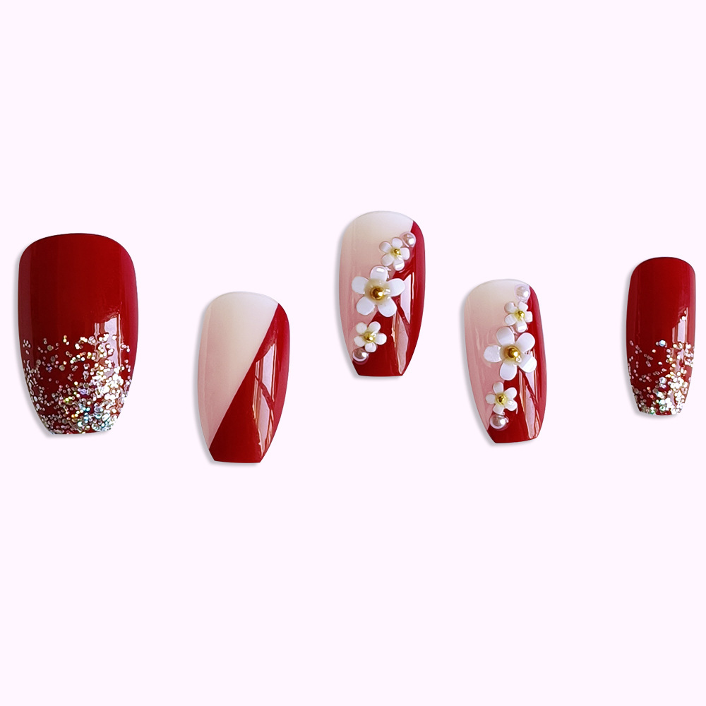 24 adet parlak kırmızı tırnakl - Nail Art Flower incelemesi ve fiyatı